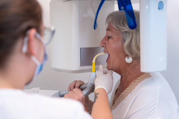 Best Emergency Dental Care for Abscessed Tooth in Blue Hills, CT